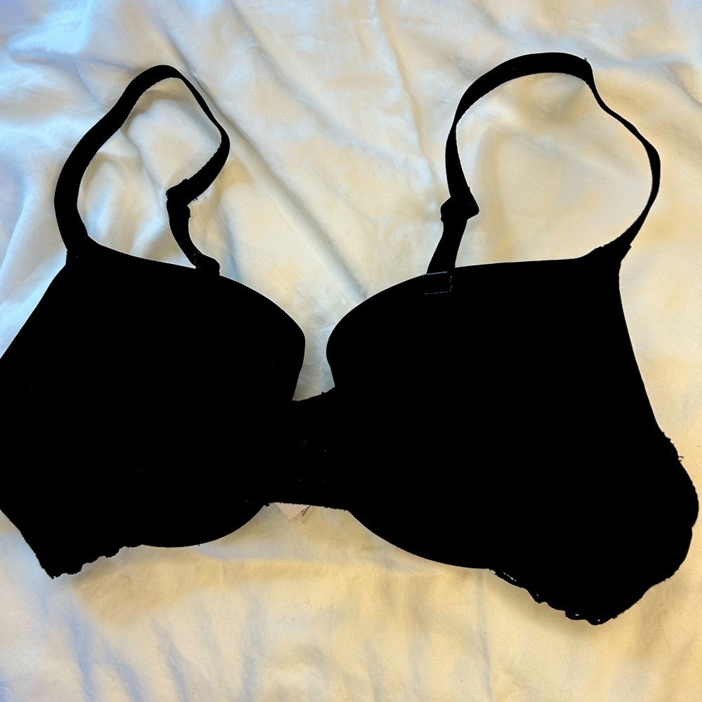 D04.1 Auden 36C Black Convertible Strap Bra